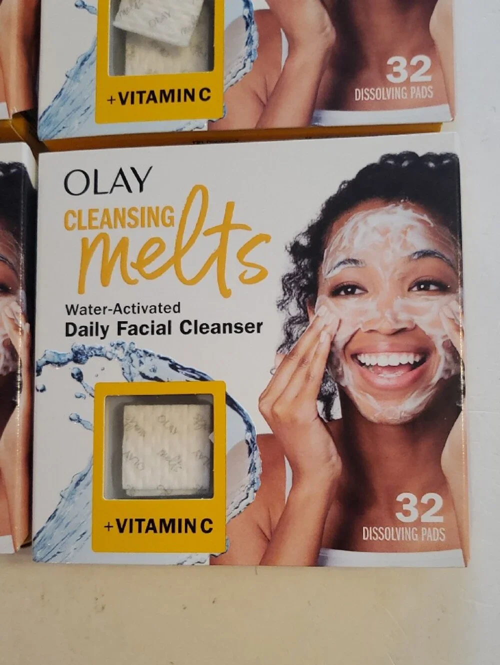 OLAY Cleansing Melts Daily Facial Cleanser  A lot of 6 boxes 32 dissolving pads